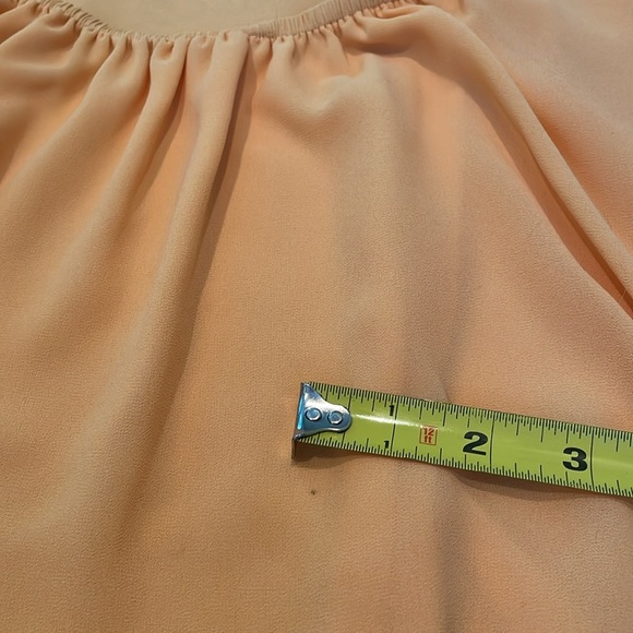 Rebecca Hampton Yellow Gold Sleeveless Women's Top. Small - Picture 9 of 10